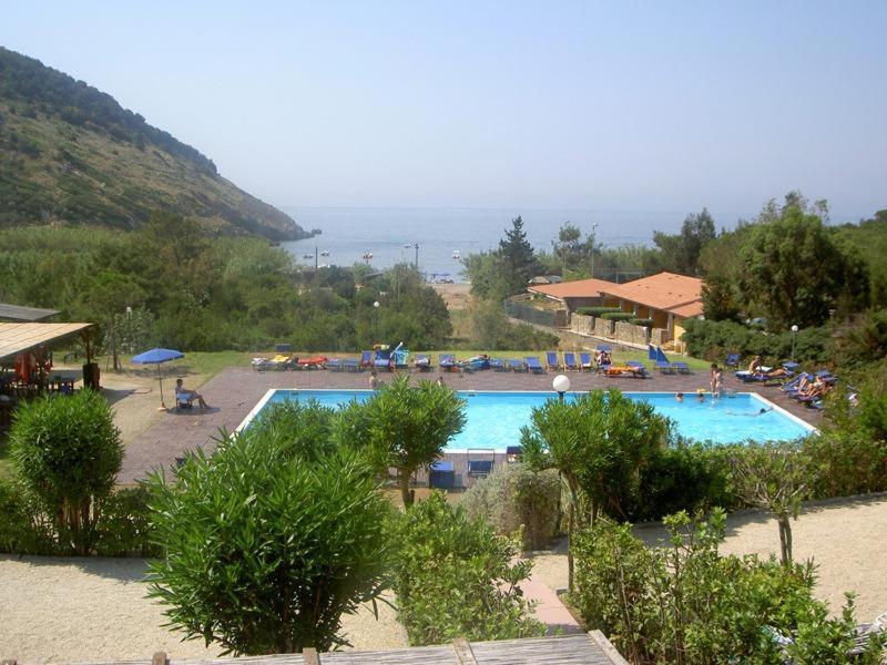 Nisporto Appartamento 100 Mt Dal Mare E Piscina Esterno foto